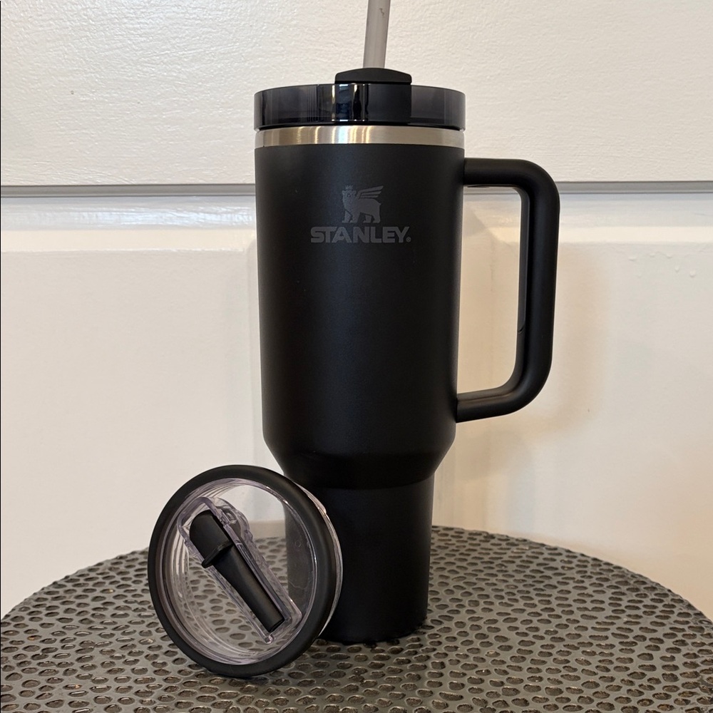 Stanley Matte Black 40 oz Tumbler with Handle